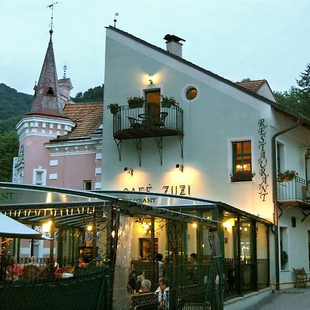 Penzion Zuzi Trenčianske Teplice Buitenkant foto